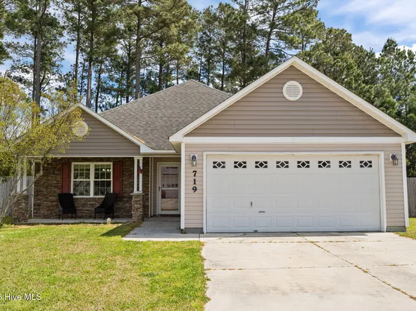 719 Savannah Drive, Jacksonville, NC 28546