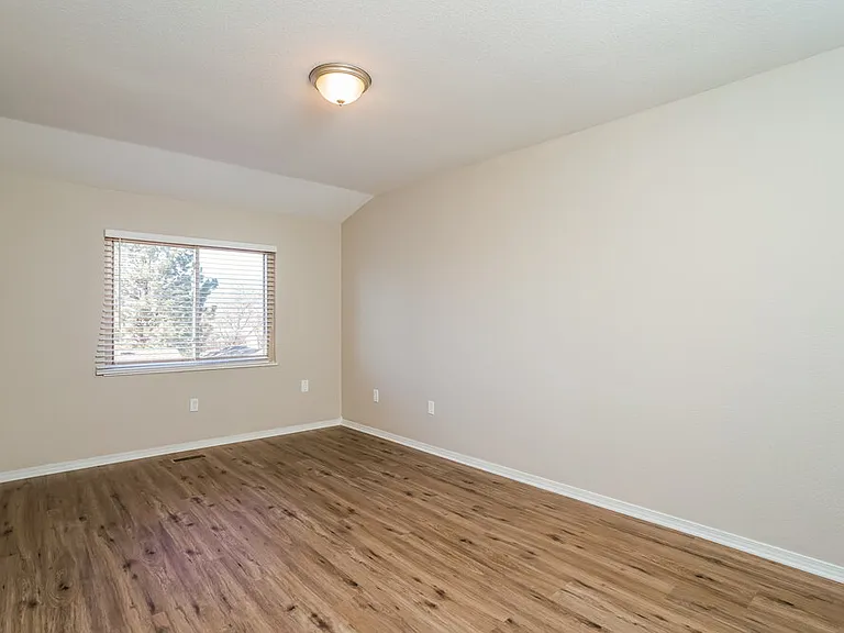 1038 Nolte Dr W — Photo 14
