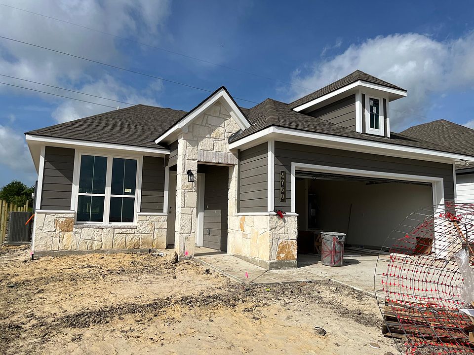 1st image of 4760 Oak Run
