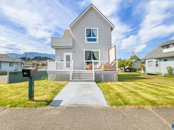 916 E Georgiana St, Pt Angeles, WA 98362