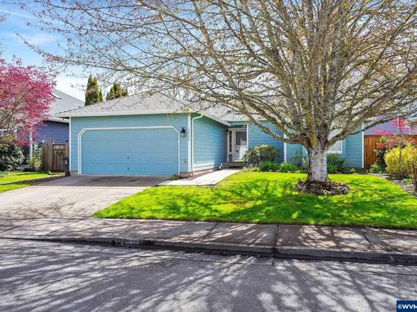 4928 SW Roseberry St, Corvallis, OR 97333