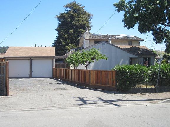 5th image of 25778 Donald Ave
