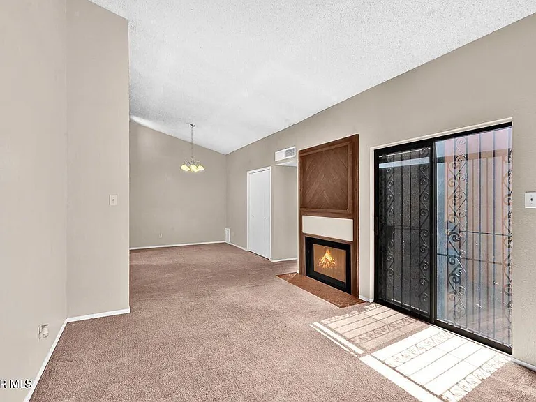 3228 Isla Banderas Way — Photo 5