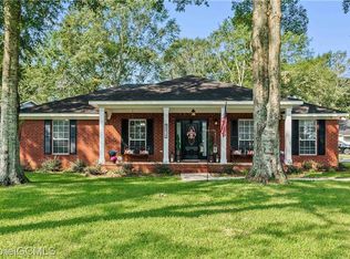 9955 Breckenridge Dr N, Mobile, AL 36608