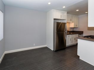905 E Garfield Ave #10, Glendale, CA 91205