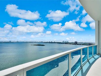 725 NE 22nd St #PENTHOUSE 2F, Miami, FL, 33137