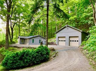 142 Bear Pen Rd, Burnsville, NC 28714