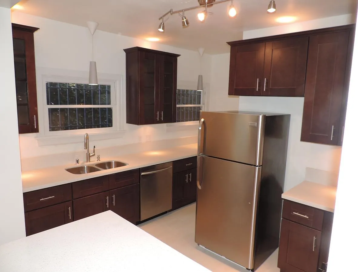 1 bed, 900 sqft, $2,550 — Photo 4