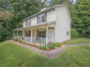 11 Rocking Porch Rd, Asheville, NC 28805