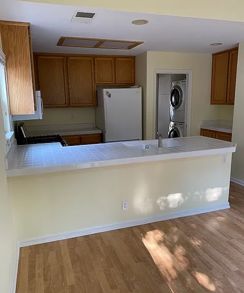 1321 Farragut Cir — Photo 11