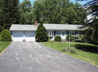 39 Captains Hill Rd, Monroe, CT 06468