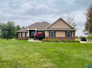 849 Brookside Dr, Jefferson, SD 57038