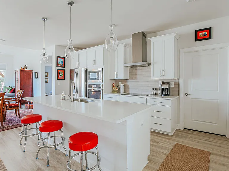 505 Crimson St — Photo 3