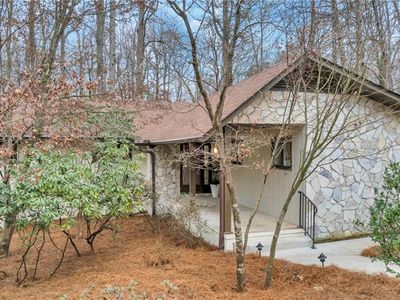 1704 Bearhollow Rd, Greensboro, NC, 27410