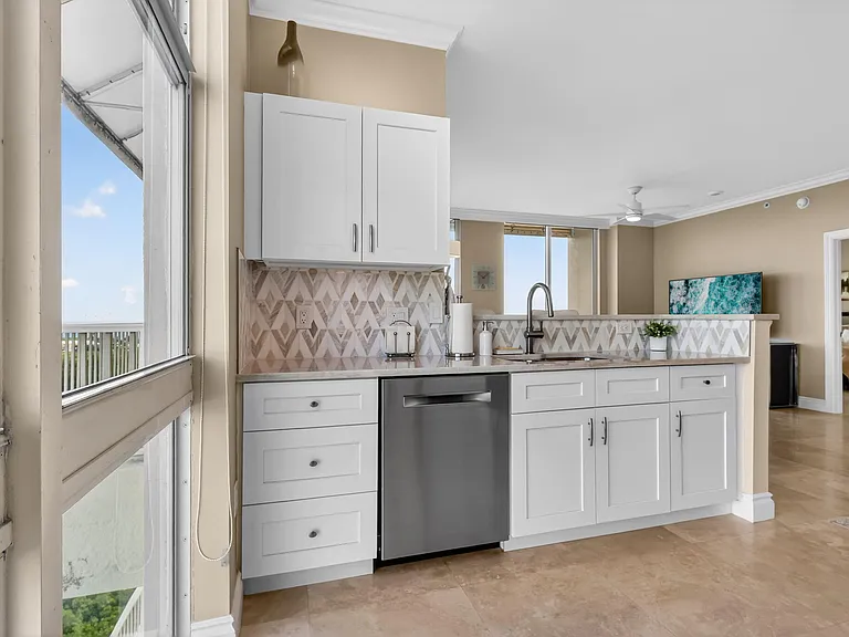 700 E Boynton Beach Blvd #Penthouse 2 — Photo 16