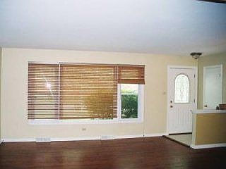 4th image of 254 Oxford Ave