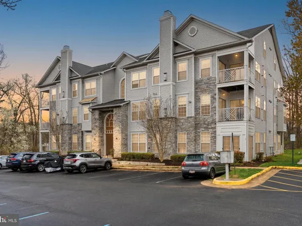 5990 Founders Hill Ct Unit 202, Alexandria, VA 22310