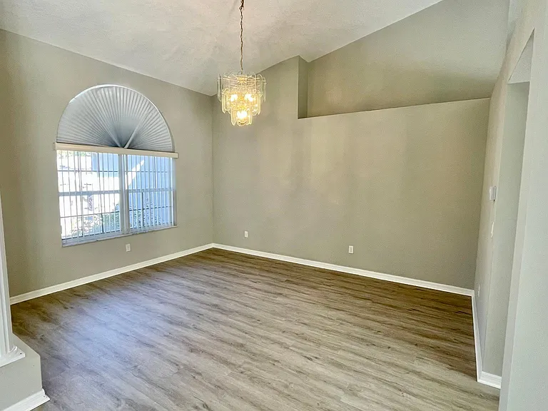 16 Whittington Dr — Photo 12