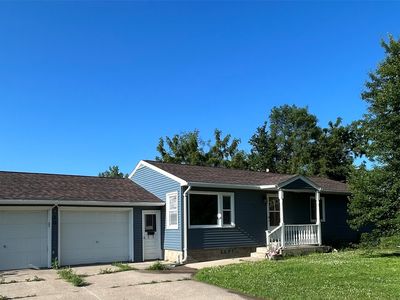 320 1st Ave, Grinnell, IA, 50112