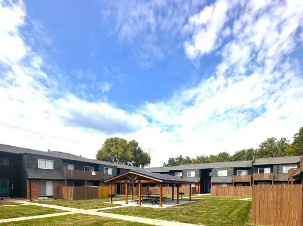 87th Street Apartments