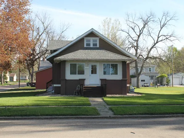 400 E Minnesota Ave, George, IA 51237
