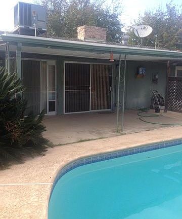 2nd image of 114 W Hazelwood Dr