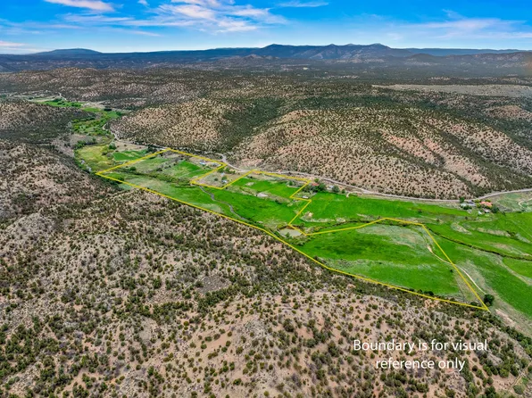 248 State Road 341, La Madera, NM 87539