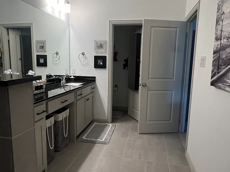 12871 Leopold Trl — Photo 11