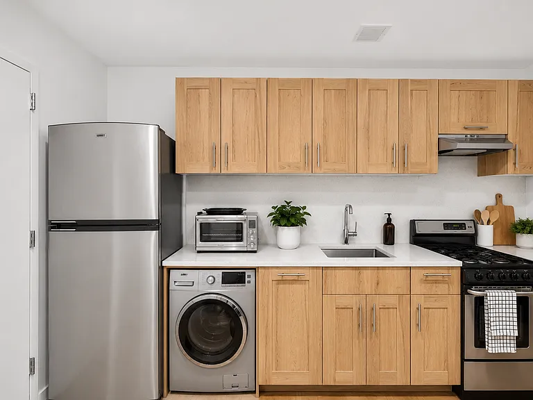 63 W 104th St #101 — Photo 3