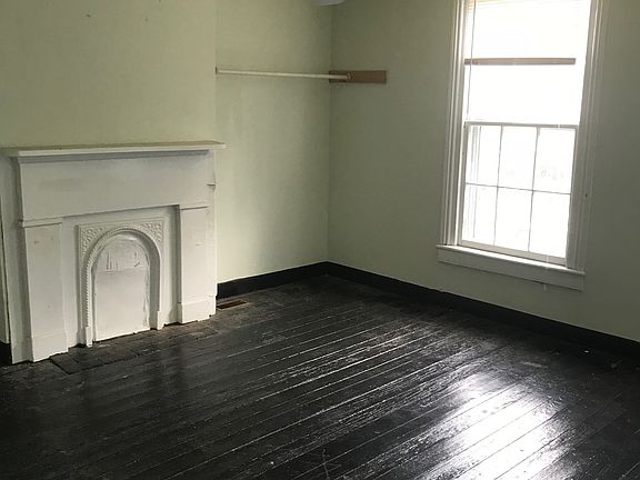 4th image of 618 Idlewood Ave