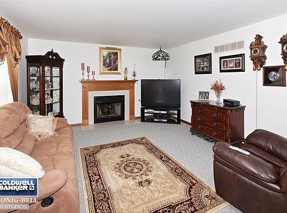 5th image of 1910 Westmore Grove Dr