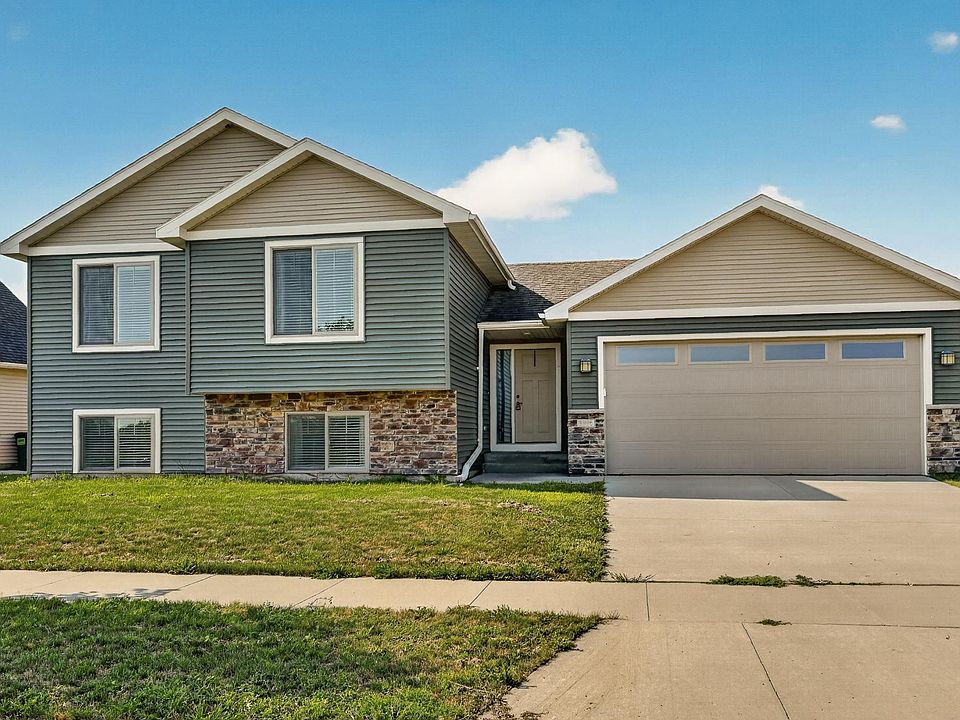 1st image of 5526 Harvest Lake Dr NW