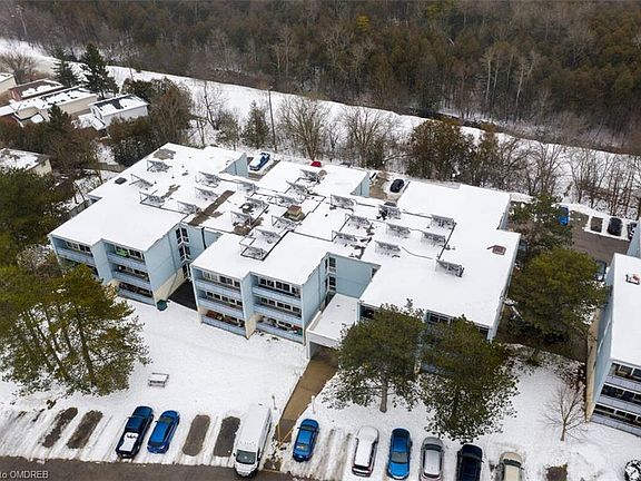 2nd image of 105 Conroy Cres #201
