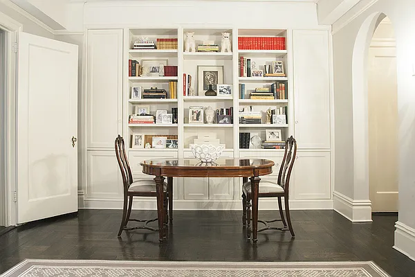 Sold by Stribling | media 8