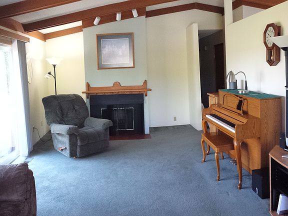 Living Room, Fireplace