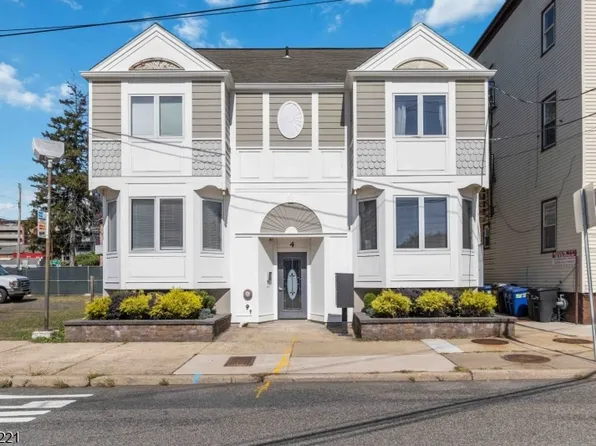 4 Macculloch Ave, Morristown, NJ 07960