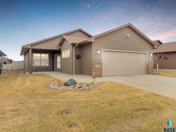 6204 S Buffalo Ridge Ave, Sioux Falls, SD 57108