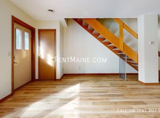 135 Howard St #D, Bangor, ME 04401