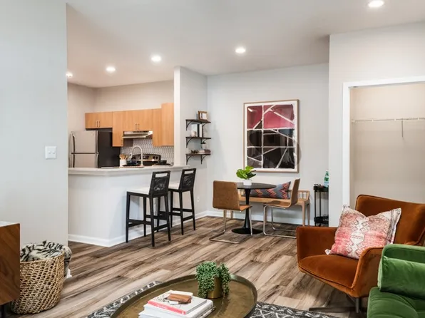 The Verandas at Lake Norman Apartments