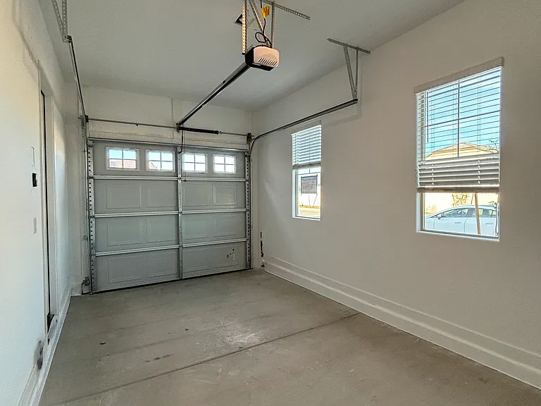 1-car garage.
