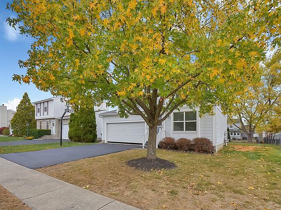 3rd image of 4944 Silver Bow Dr