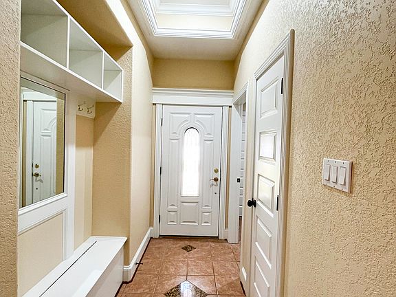 4th image of 2202 Duran Dr