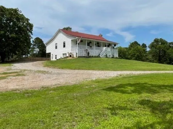 (undisclosed Address), London, AR 72847