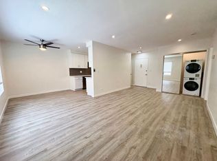 Peerless Apartments, Beverly Hills, CA 90211