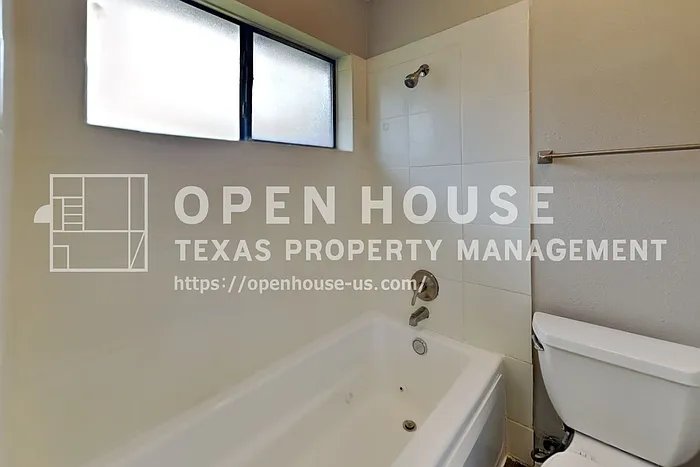 1025 Bass Dr — Photo 10