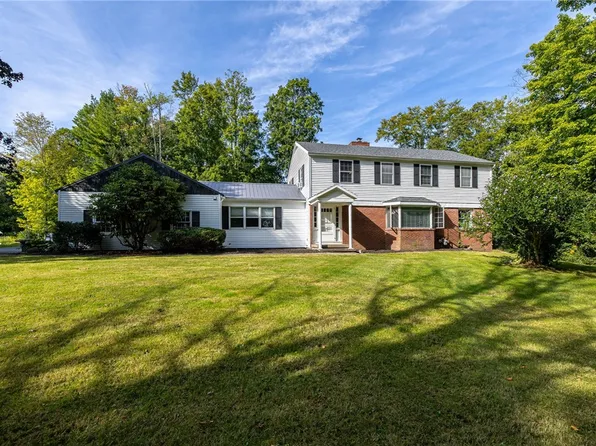 7663 Ridge Rd, Sodus, NY 14551