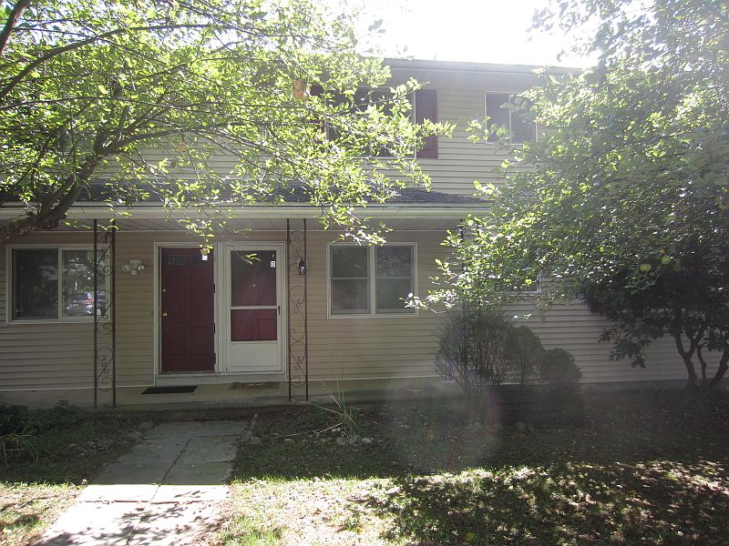 1st image of 404 D North Lake Shore Dr