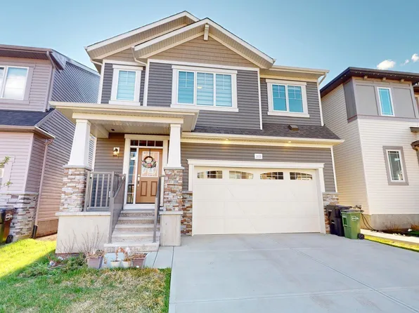 2112 208th St NW, Edmonton, AB T6M 2X6