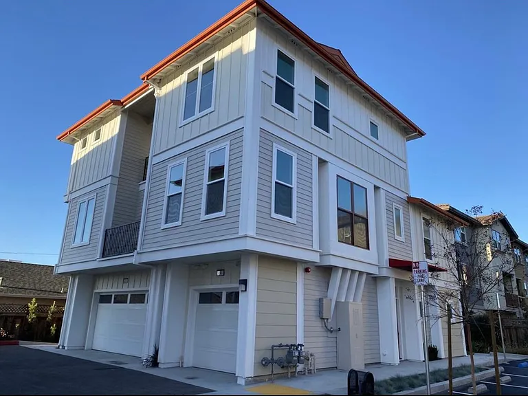 3811 Pioneer Ter — Photo 14