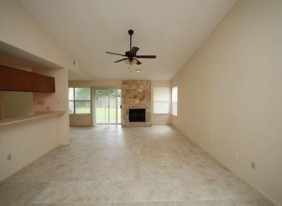 2nd image of 5104 Ganymede Dr